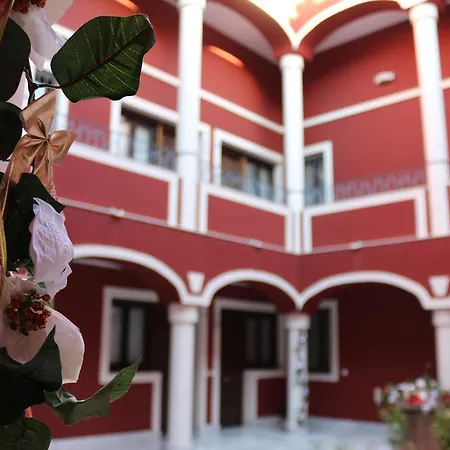 Palacio De Luja Apartment *