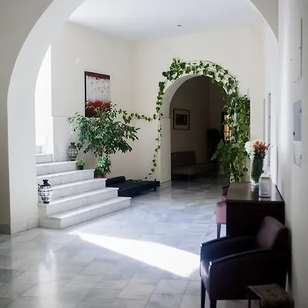 Palacio De Luja