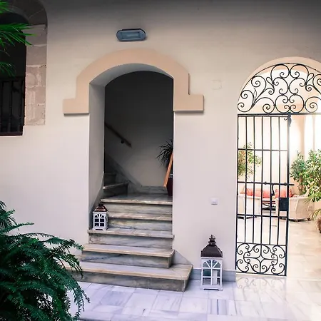Palacio De Luja Apartment
