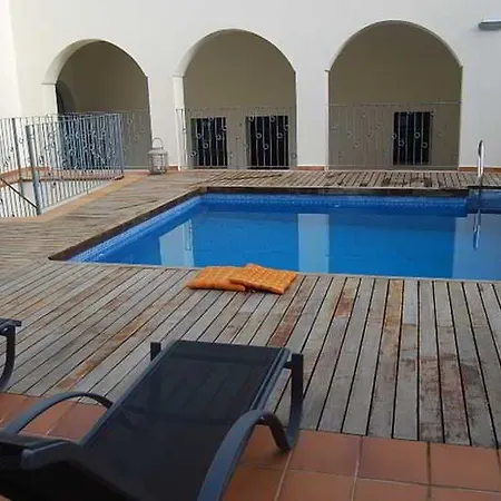 Palacio De Luja