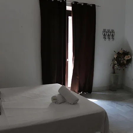 Palacio De Luja Apartamento *